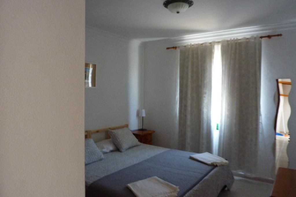 Alhambra Apartamentos Tías Esterno foto