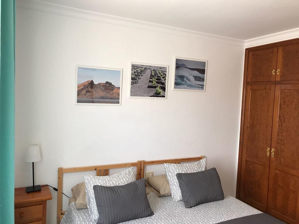 Alhambra Apartamentos Tías Esterno foto